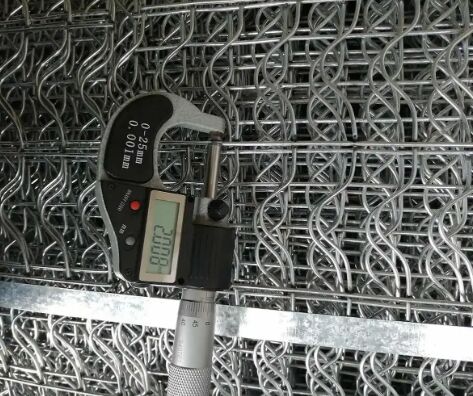 110-295 M Độ dài cuộn Beton Weight Coating Mesh Xử lý hóa học