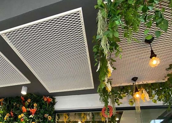 Trần kim loại mở rộng Cách nhiệt chống cháy Hấp thụ tiếng ồn cho nội thất tòa nhà Trang trí hàng đầu