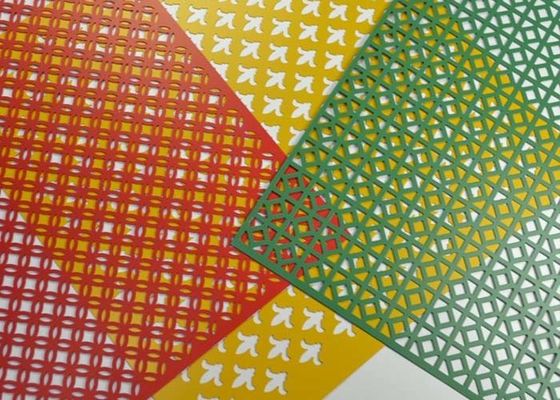 Bảng kim loại lỗ trang trí 1x2m cho tường ngăn mặt tiền trần
