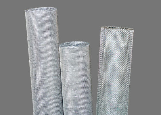 1/4 Inch Galvanized Woven Wire Mesh trong hệ thống lọc hàng rào