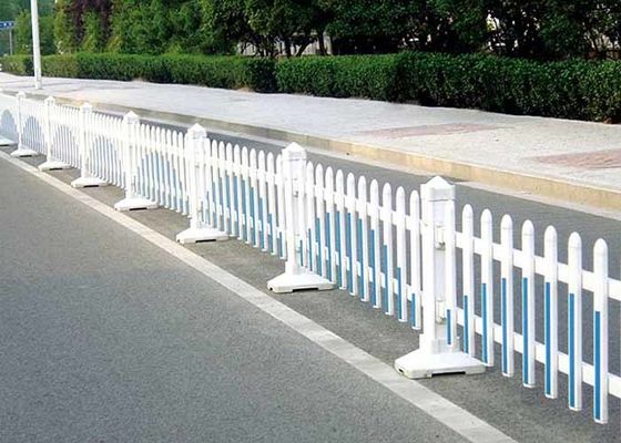 Cửa hàng đường là giải pháp tốt để bảo vệ người đi bộ an toàn trên đường phố thành phố