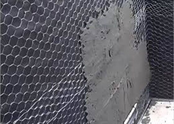 Mạng lưới sợi sáu góc được sử dụng làm lưới stucco để củng cố mái nhà và tường